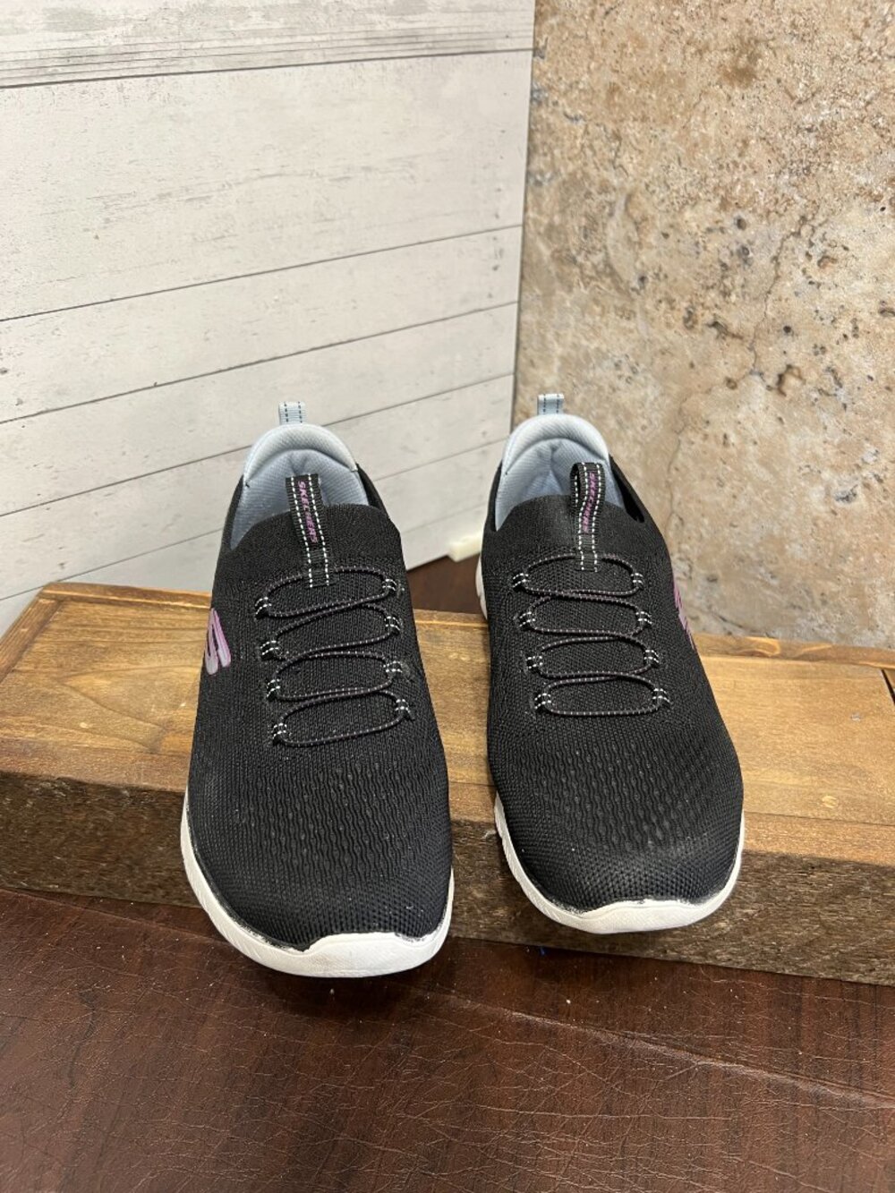 Skechers Women's RY Foam Slip-On Sneakers Size 8.5 Lightweight